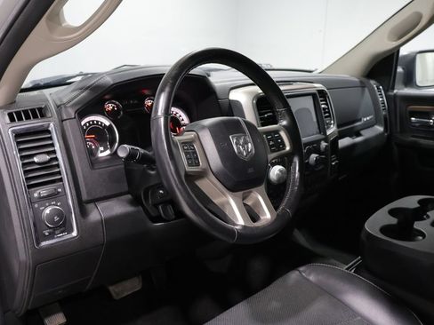 Used 2018 RAM 1500 Laramie AWD/4WD image 14