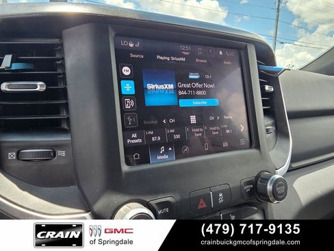 Used 2022 RAM 2500 Big Horn w/ Level C Equiment Group AWD/4WD image 15