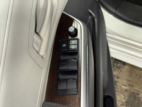 Certified 2022 Toyota Sienna LE FWD image 23