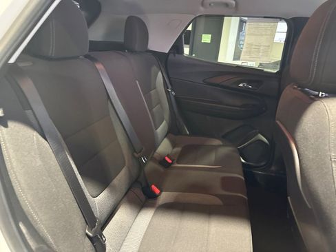 Certified 2021 Chevrolet TrailBlazer LT w/ Convenience Package image 35