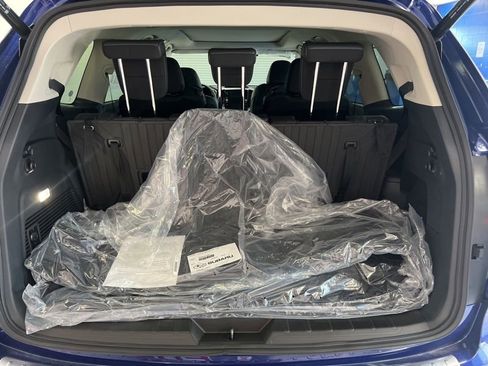 New 2026 Subaru Ascent Limited AWD/4WD image 11
