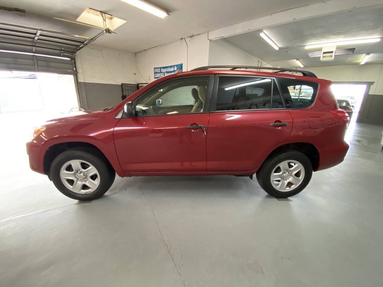 Used 2009 Toyota RAV4 2WD image 19