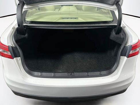 Used 2015 Toyota Avalon XLE Touring FWD image 27
