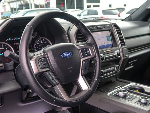 Used 2021 Ford Expedition XLT image 27