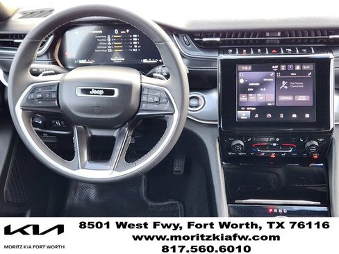 Used 2023 Jeep Grand Cherokee Altitude AWD/4WD image 26