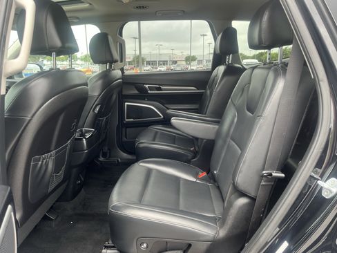 Used 2022 Kia Telluride S AWD/4WD image 30