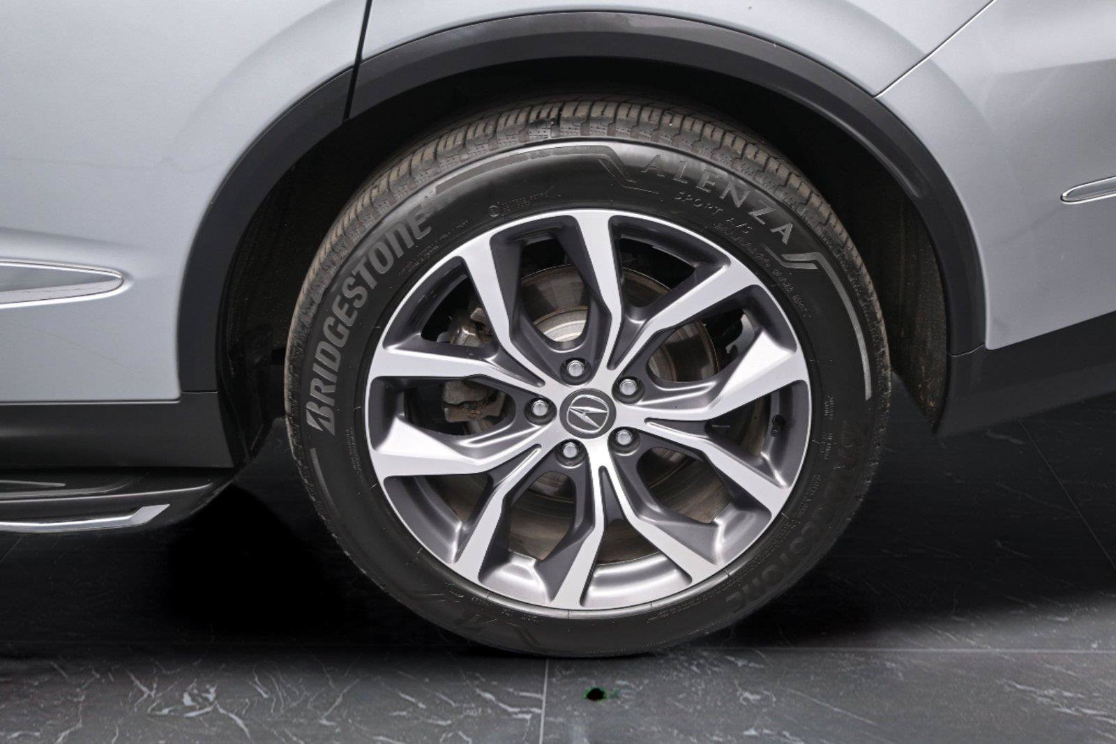 Certified 2024 Acura MDX w/ Technology Package AWD/4WD image 6