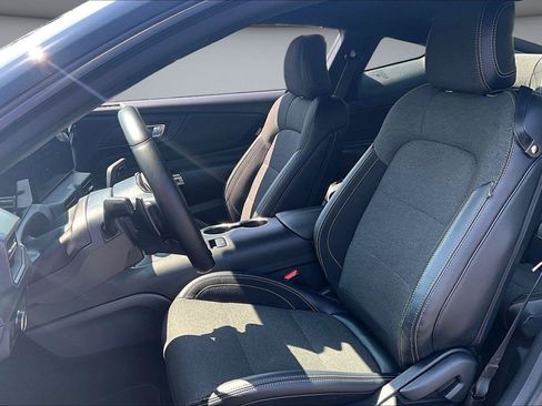 Used 2024 Ford Mustang Coupe RWD image 20