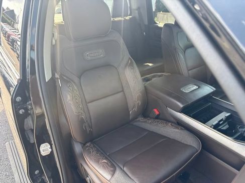 Used 2025 RAM 1500 Limited AWD/4WD image 21