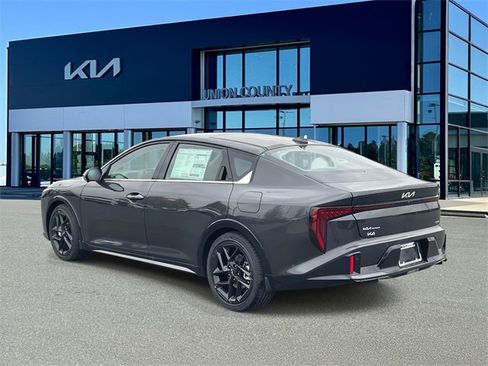 New 2025 Kia K4 GT-Line Turbo image 9