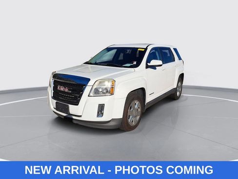 Used 2015 GMC Terrain SLE image 1