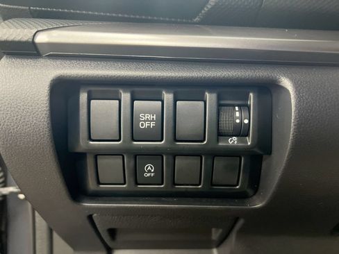 Used 2023 Subaru Forester Premium AWD/4WD image 18