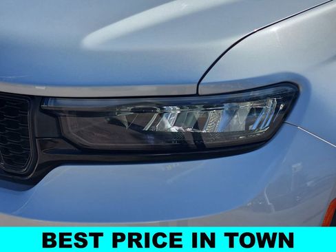 Used 2023 Jeep Grand Cherokee L Laredo AWD/4WD image 33