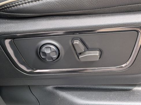 Used 2023 RAM 1500 Limited w/ Trailer Tow Group image 38