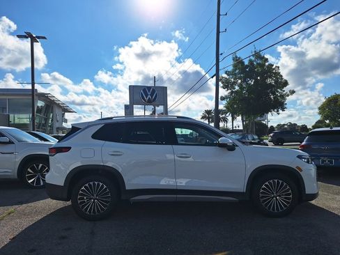 Used 2026 Volkswagen Tiguan S FWD image 5