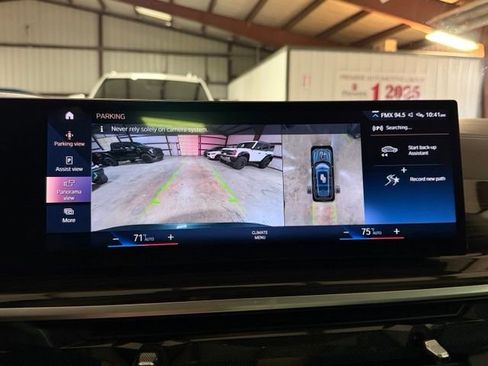 Used 2023 BMW X7 xDrive40i w/ Premium Package AWD/4WD image 19