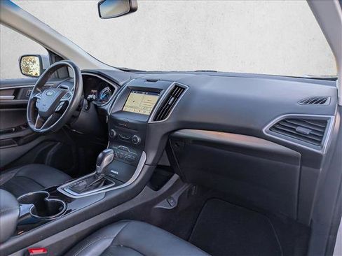 Used 2017 Ford Edge SEL w/ Equipment Group 201A image 22