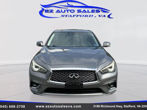 Used 2018 INFINITI Q50 Luxe w/ Essential Package (3.0T Luxe) AWD/4WD image 2