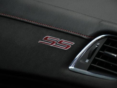 Used 2016 Chevrolet SS RWD image 44
