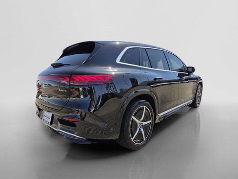Certified 2023 Mercedes-Benz EQS 580 4MATIC SUV image 5