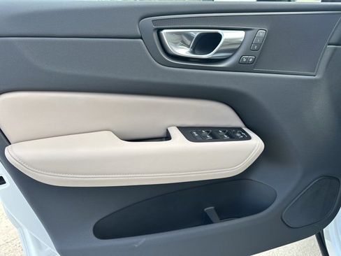 New 2026 Volvo XC60 B5 Plus w/ Protection Package Premier image 12