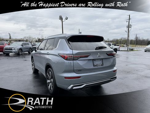 New 2026 Mitsubishi Outlander SEL image 7