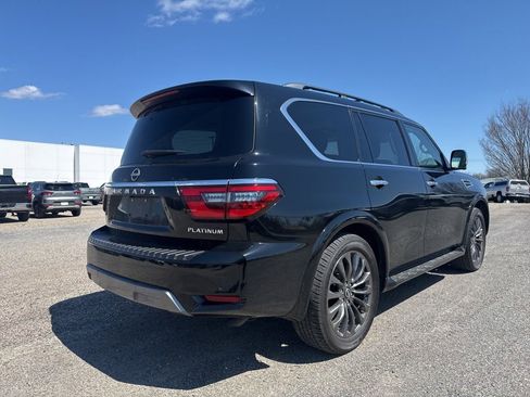Used 2023 Nissan Armada Platinum w/ Captain's Chairs Package image 10