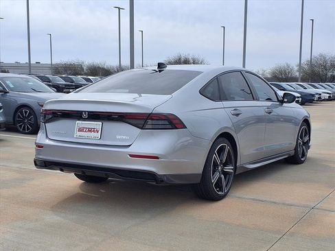 New 2026 Honda Accord SE image 4