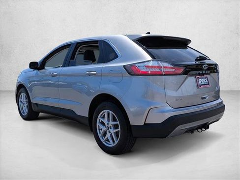 Used 2022 Ford Edge SEL w/ Convenience Package AWD/4WD image 8