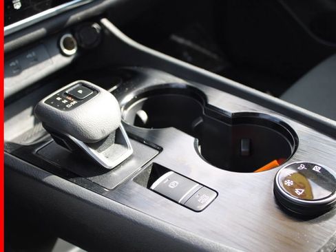 Certified 2024 Nissan Rogue S image 37