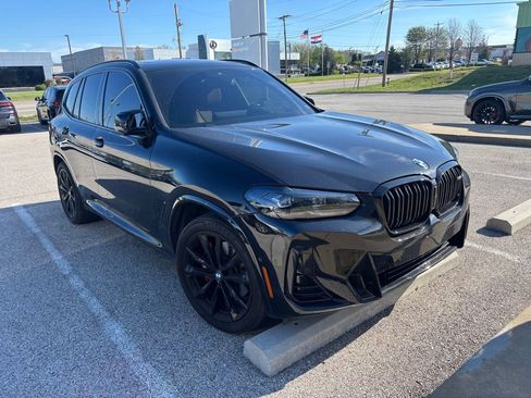 Used 2024 BMW X3 M40i w/ Premium Package image 3