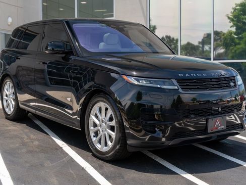 Used 2023 Land Rover Range Rover Sport SE AWD/4WD image 7