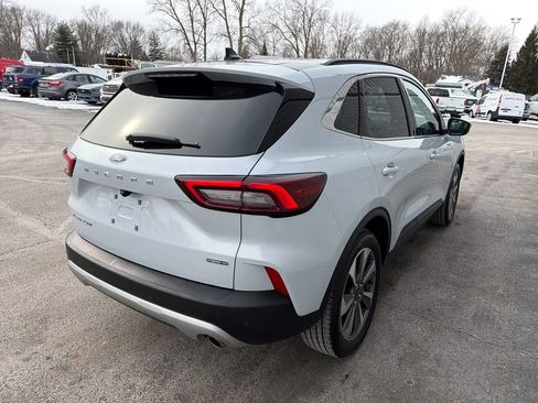 Used 2025 Ford Escape Platinum image 24