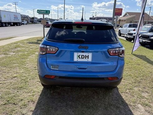 New 2026 Jeep Compass Limited image 6