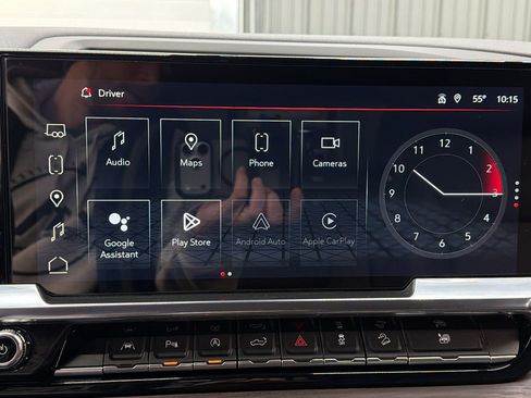 Used 2024 GMC Sierra 1500 SLT w/ SLT Premium Plus Package image 29