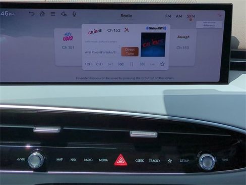 Certified 2026 Genesis GV70 2.5T Advanced image 16