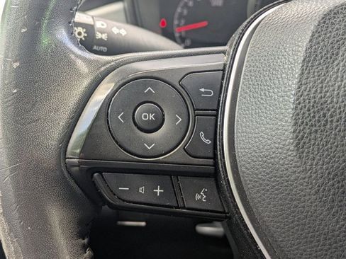 Used 2022 Toyota Corolla SE image 11