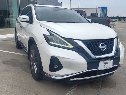 Used 2021 Nissan Murano SV w/ SV Special Edition Package FWD image 16