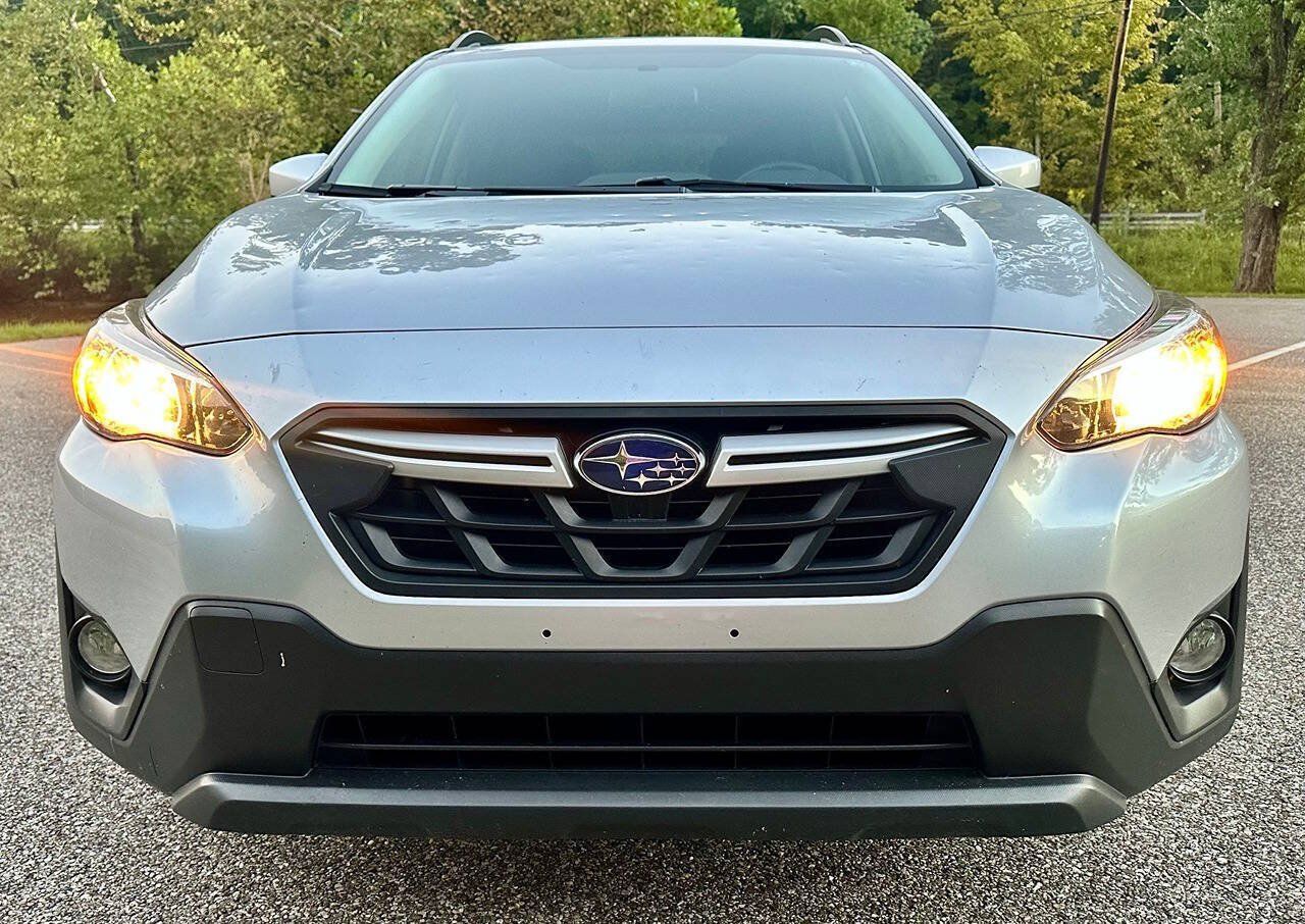 Used 2021 Subaru Crosstrek 2.0i Premium AWD/4WD image 10