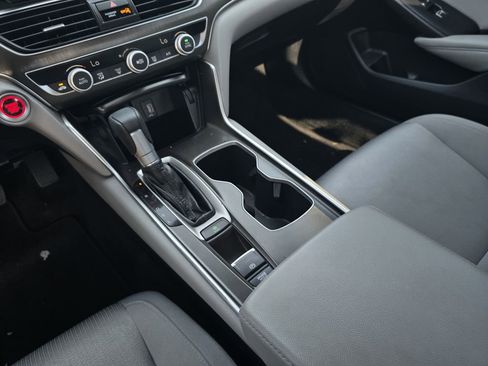 Used 2018 Honda Accord LX image 16