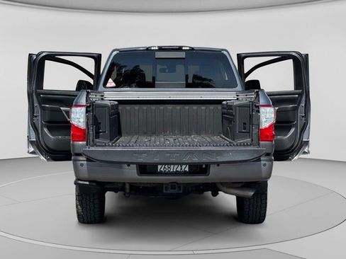Used 2019 Nissan Titan PRO-4X w/ Pro-4x Convenience Package AWD/4WD image 35