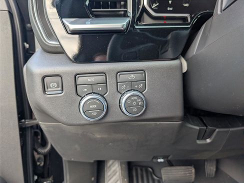 New 2026 GMC Sierra 1500 Elevation AWD/4WD image 24