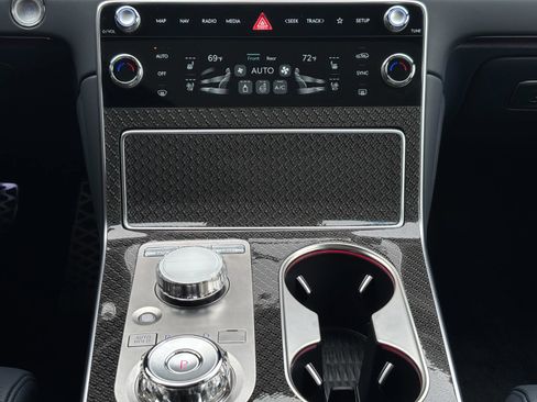 New 2026 Genesis GV80 3.5T e-SC AWD/4WD image 11