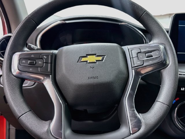 New 2026 Chevrolet Blazer LT w/ Convenience Package AWD/4WD image 13