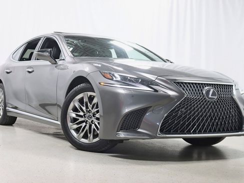 Used 2018 Lexus LS 500h AWD w/ Accessory Package (Z2) image 7