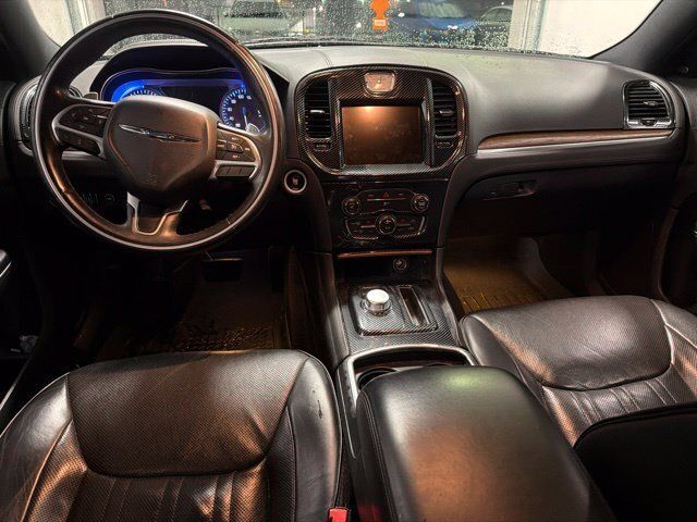 Used 2015 Chrysler 300 C Platinum AWD/4WD image 10