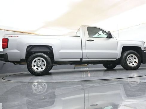 Used 2017 Chevrolet Silverado 1500 W/T AWD/4WD image 28