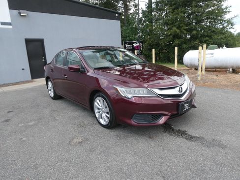 Used 2016 Acura ILX FWD image 3