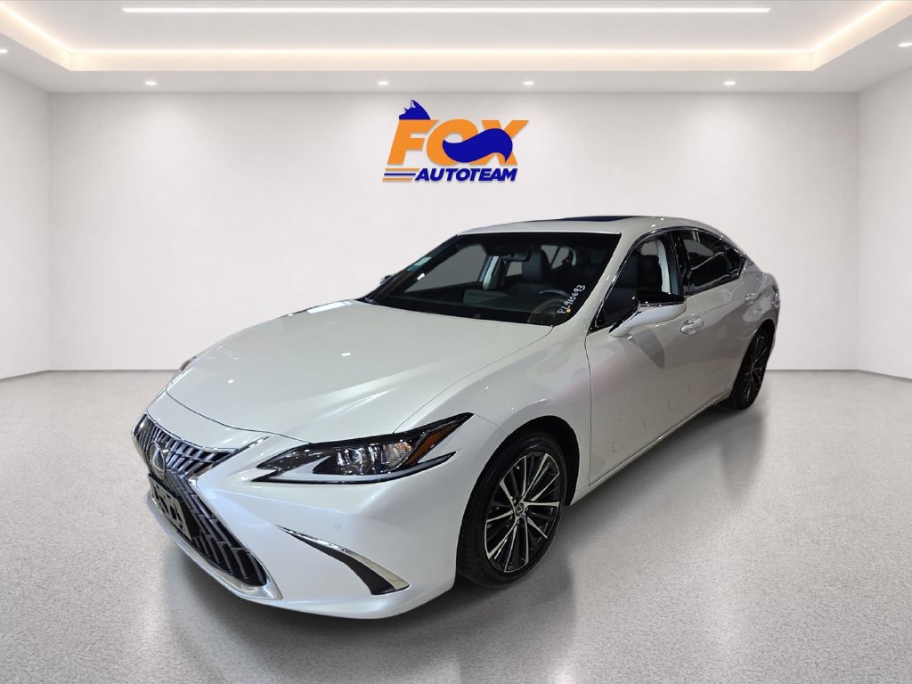 Used 2025 Lexus ES 350 w/ Premium Package FWD image 2