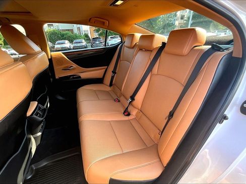Used 2022 Lexus ES 350 w/ Premium Package FWD image 24